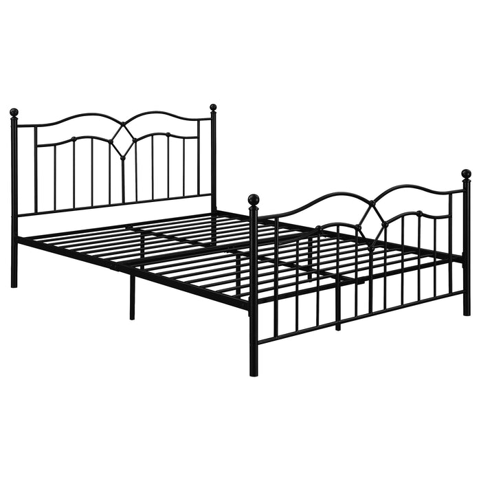 Klossen Queen Platform Bed Black image