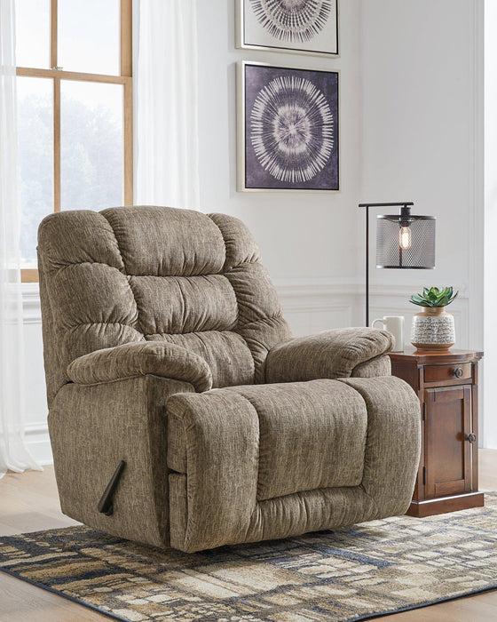 Bridgtrail Recliner - Home Discount Furniture - NJ-linden