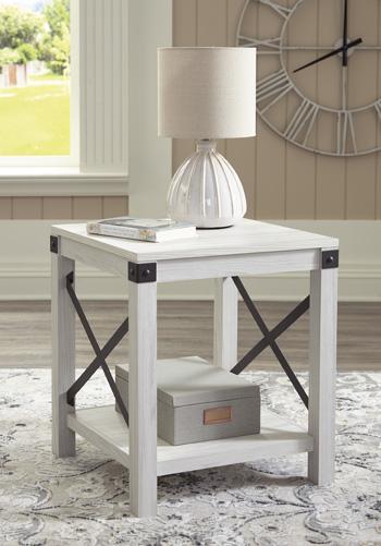 Bayflynn End Table - Home Discount Furniture - NJ-linden