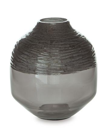 Harpwick Vase